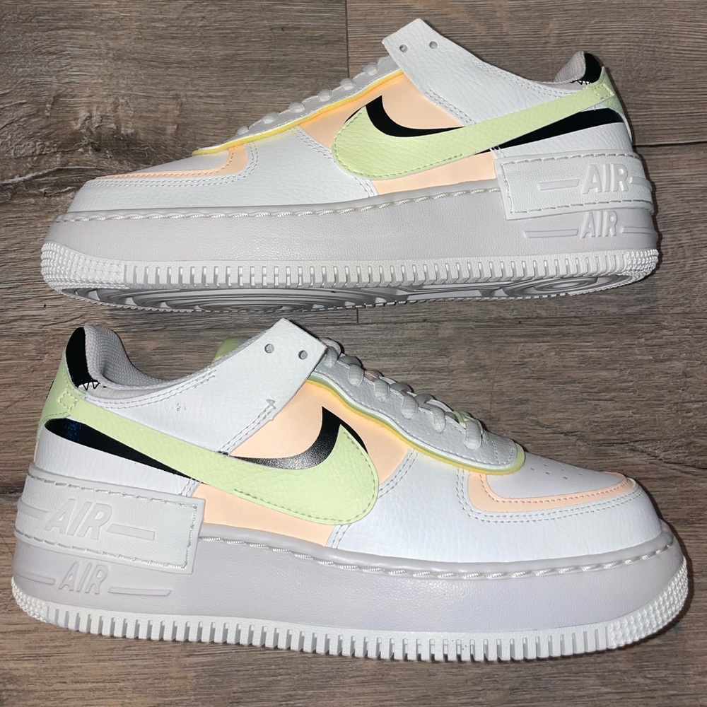 Nike Womens AF1 Shadow Summit White / Crimson Tint US Size 9 (mens size 7.5)